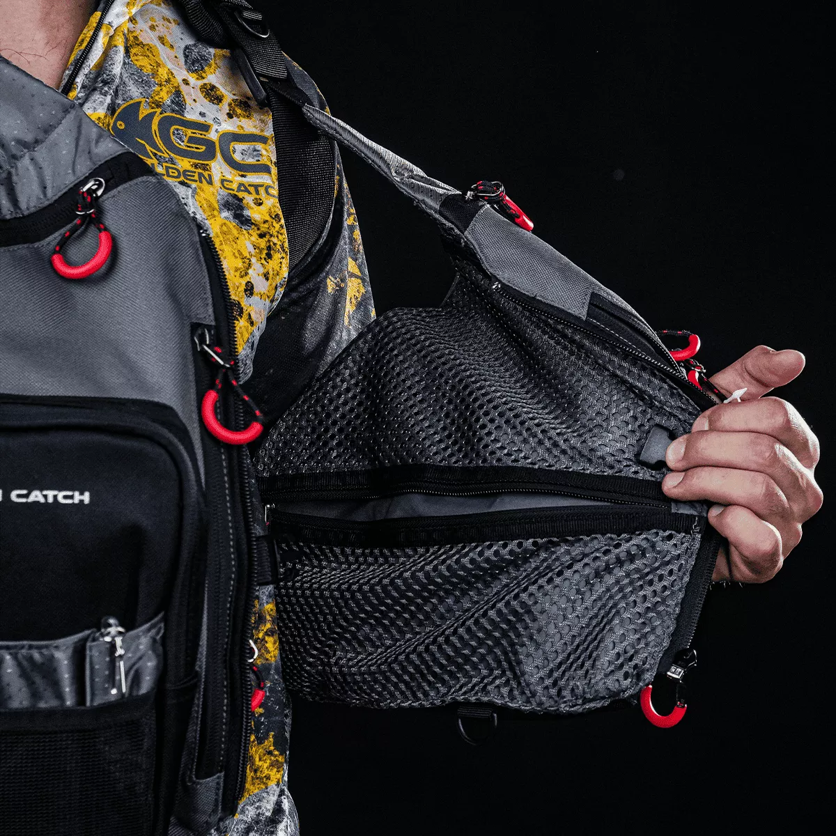 Golden Catch Fishing Vest - Photo №4